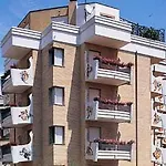 Bellevue, Sure Collection By Western بيزارو