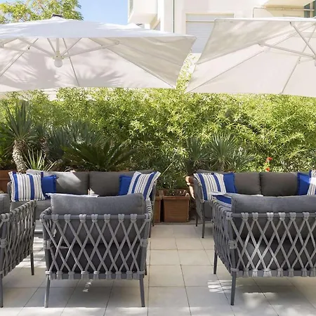 Bellevue, Sure Collection By Western 3* Pesaro