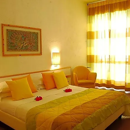 Hotel Bellevue, Sure Collection By Western Pesaro