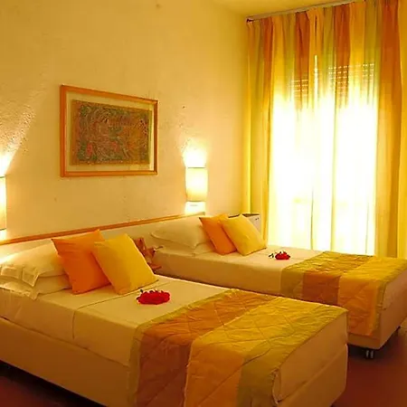 Bellevue, Sure Collection By Western Hotel Pesaro