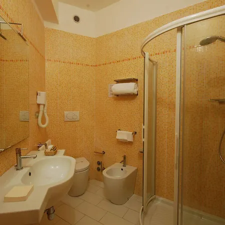 Bellevue, Sure Collection By Western 3* Pesaro