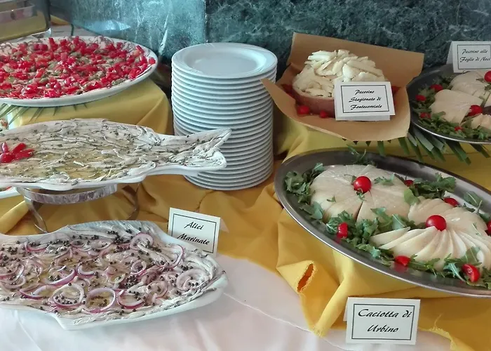 Hotel Bellevue, Sure Collection By Western Pesaro