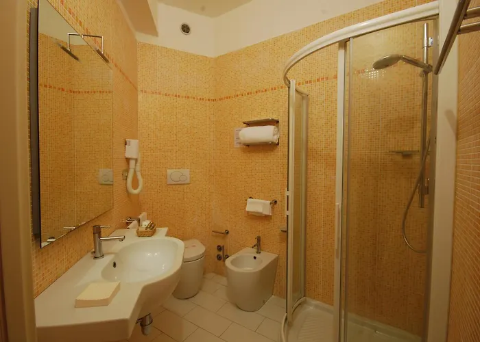 Bellevue, Sure Collection By Western 3* Pesaro